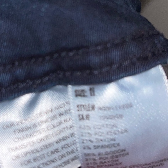 Size 11 jeans with stretch - Picture 3 of 3